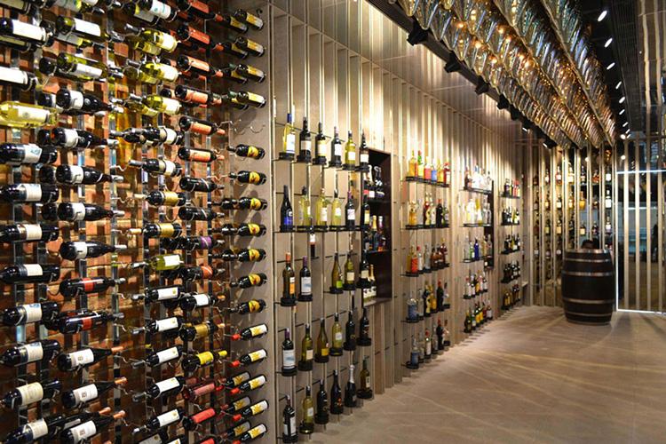 L1 Wine Shop