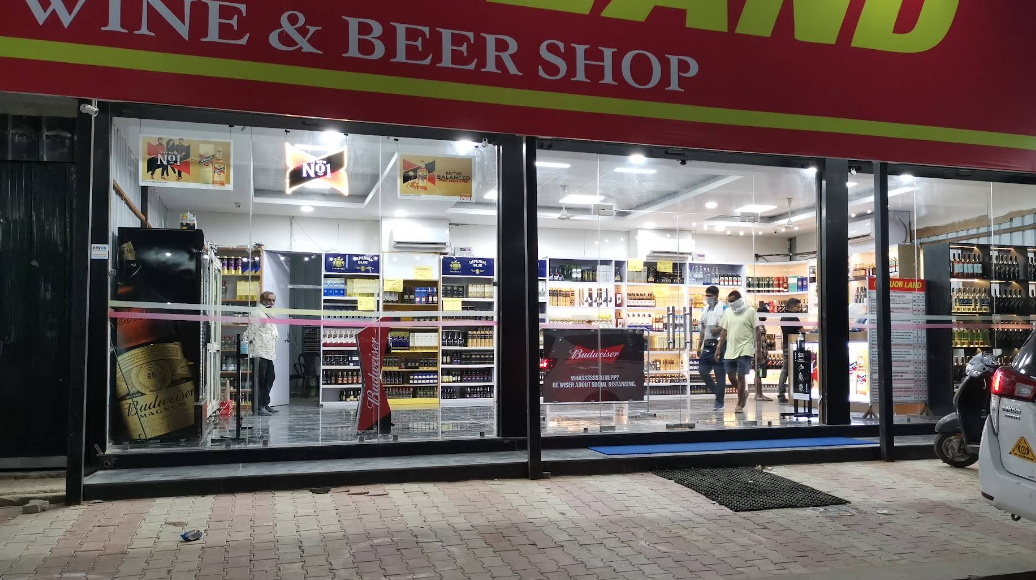 Liquor Land